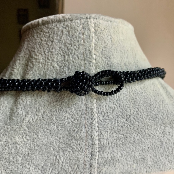 🕷 Amazing Black Seed Bead Spider Web Necklace - Gothic Web Necklace NWOT - Picture 4 of 7